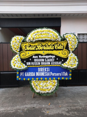 Papan Bunga Duka di Magetan